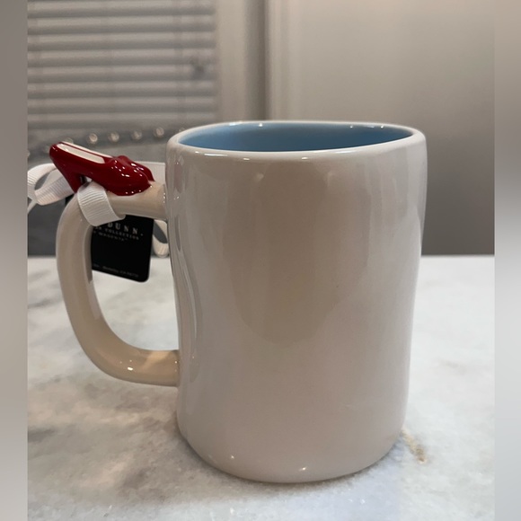 Rae Dunn Wizard of Oz Inspired Mug (Theres No Place Like Home/Blue Interior) - Picture 4 of 11